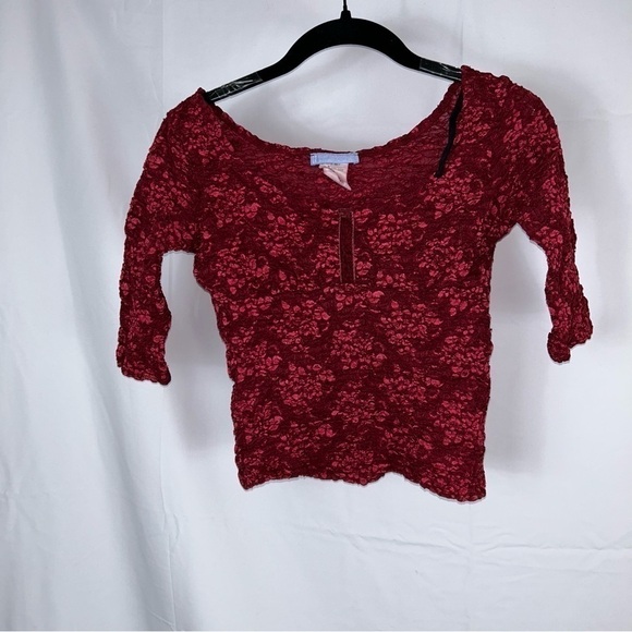 2 Much LA Top Lace Floral Y2K Vintage Quarter Sleeve Pull On Top Scoop Neck - Picture 5 of 9